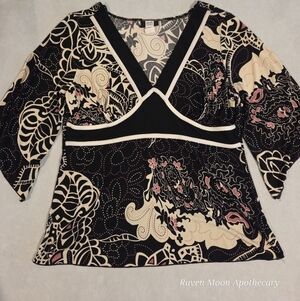 Studio 1940 Black and Cream Patterned Blouse
